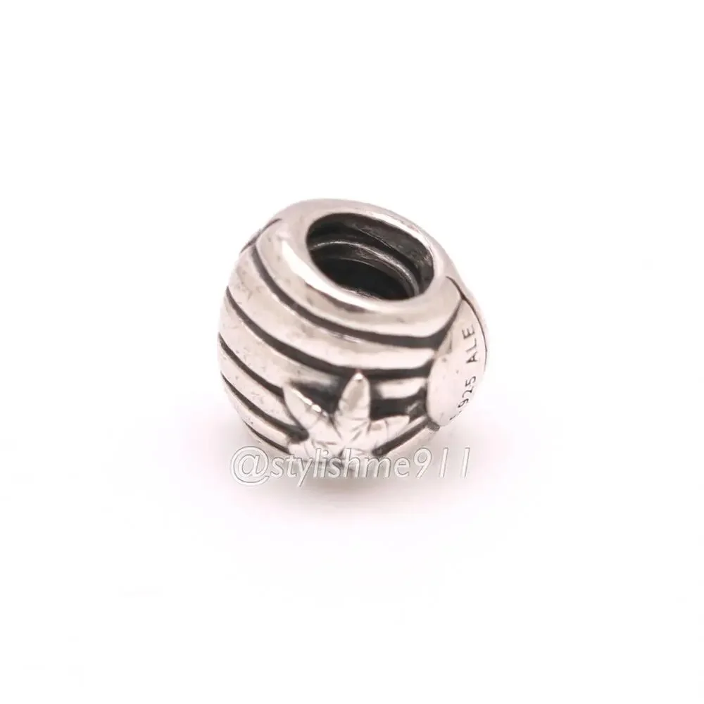 Authentic PANDORA Silver Sea Shell Charm